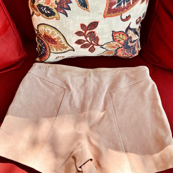 Wilson’s Leather Dusty pink suede mid rise Shorts Size 8, NWOT - Picture 4 of 7